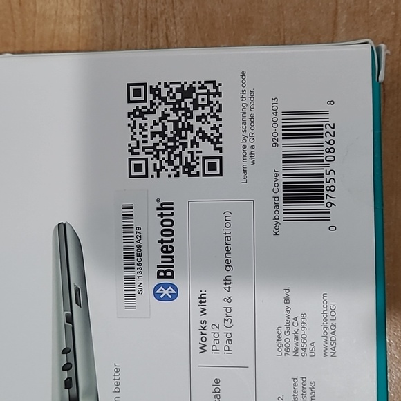 iPad Keyboard Cover - Picture 3 of 5